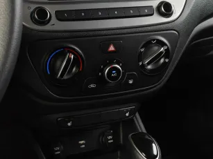 Hyundai  8