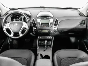 Hyundai  7