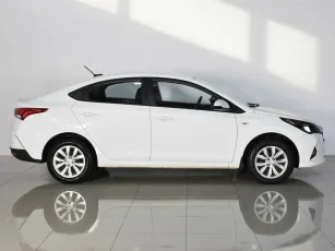 Hyundai  4