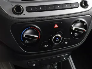 Hyundai  8
