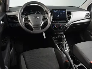 Hyundai  6