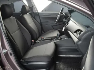 Hyundai  7
