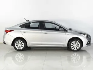 Hyundai  4