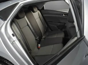 Hyundai  9