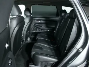Hyundai  16