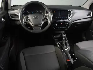 Hyundai  6