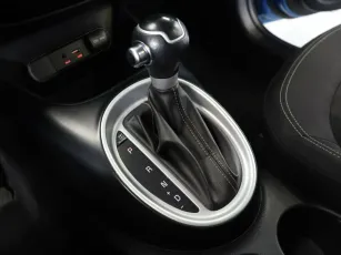Kia  13