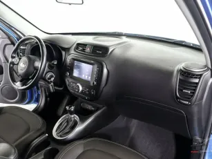 Kia  8