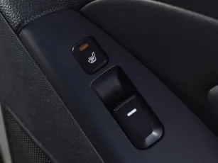 Hyundai  11