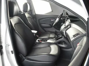 Hyundai  7