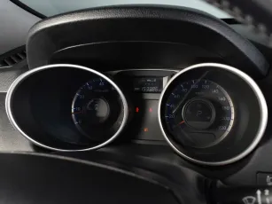 Hyundai  8