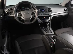 Hyundai  6