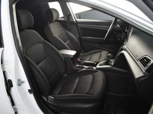 Hyundai  7