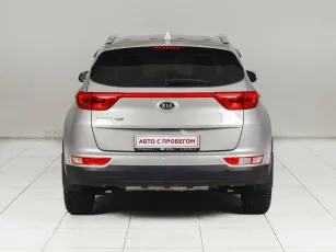 Kia  4