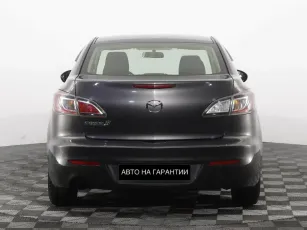 Mazda  4