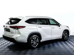 Toyota  4