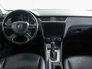Skoda  6