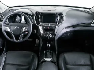Hyundai  12