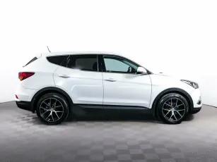 Hyundai  4