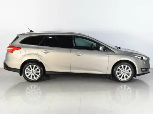 Ford  4