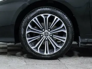 Toyota  6