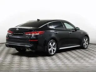 Kia  5