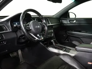 Kia  9
