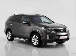 Kia  3