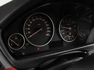 BMW  12