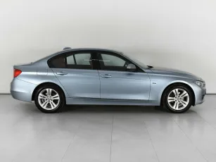 BMW  4