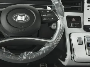 Hyundai  13