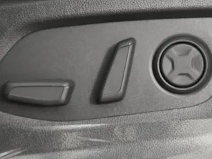 Hyundai  16