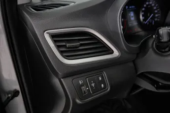 Hyundai  18