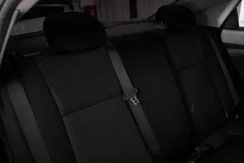 Hyundai  23
