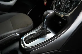 Opel  10