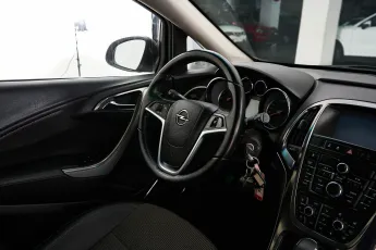 Opel  8