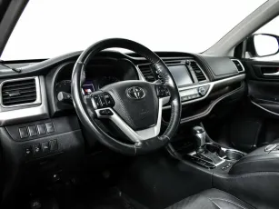 Toyota  10