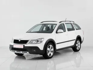 Skoda  1
