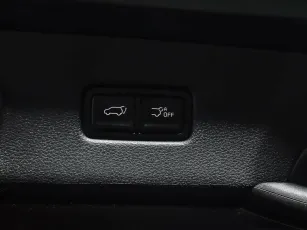 Kia  18