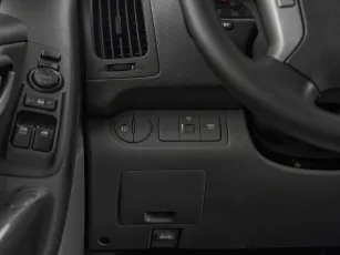 Hyundai  16