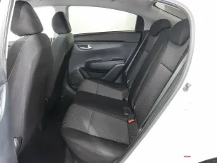 Kia  12