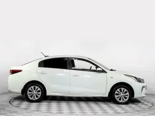 Kia  4