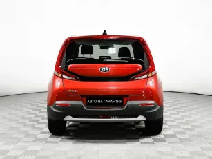 Kia  6
