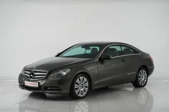 Mercedes-Benz  1