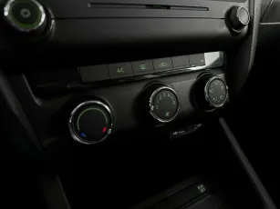 Skoda  9