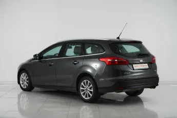 Ford  4