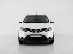 Nissan  2