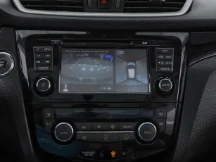 Nissan  22