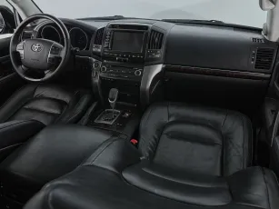 Toyota  10