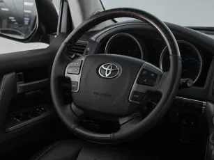 Toyota  15